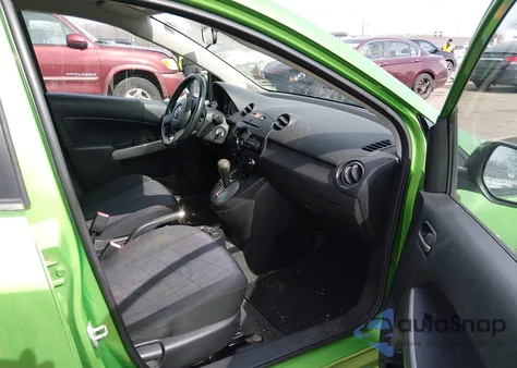 2013 Mazda Mazda2 Sport z USA, uszkodzony, nr VIN JM1DE1KY2D0156297